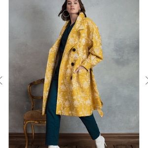 NWT Yellow Brocade Kate Hudson Trench Coat